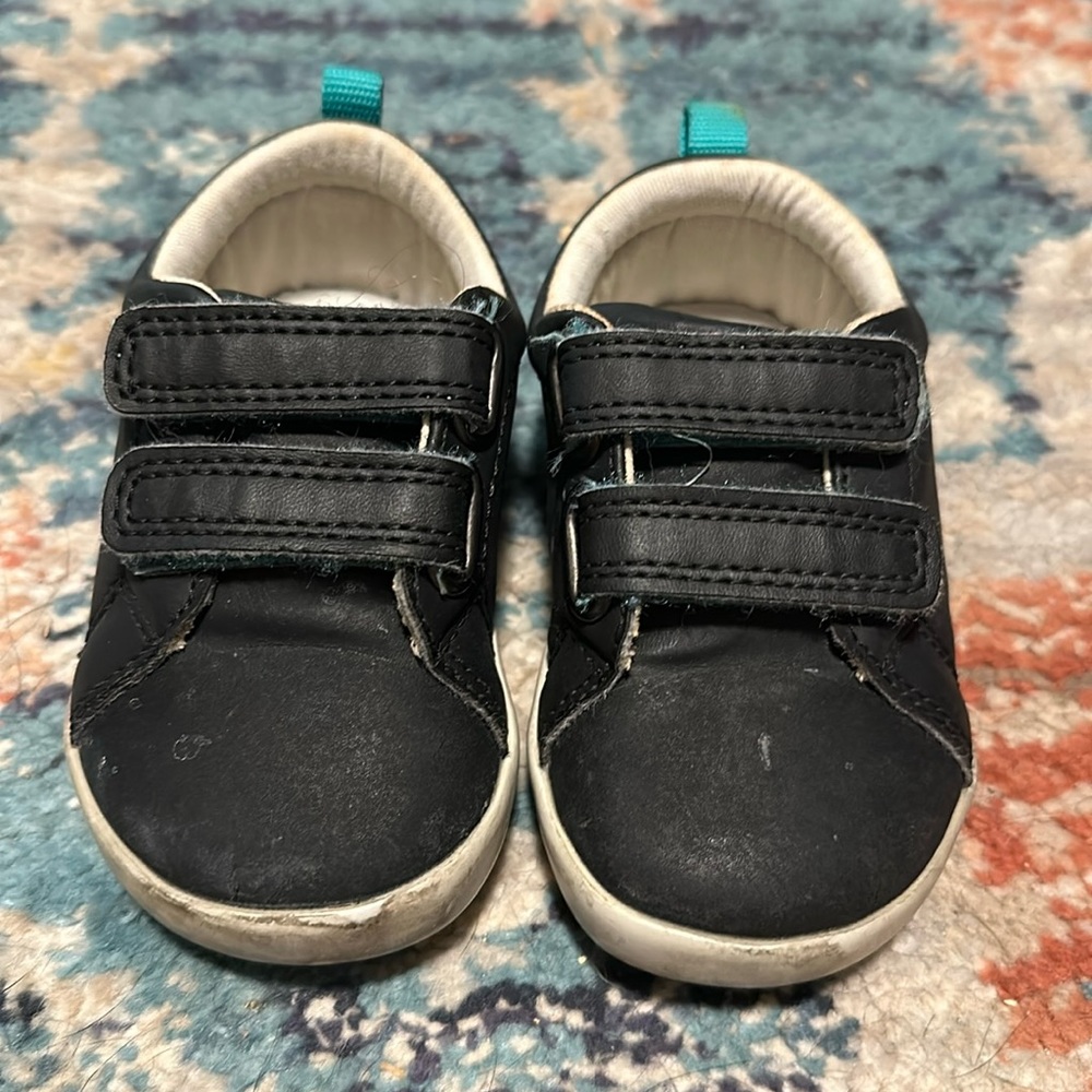 Ten Little Sneakers Shoes Sz 5 Black